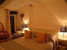 Castle Arms Inn
