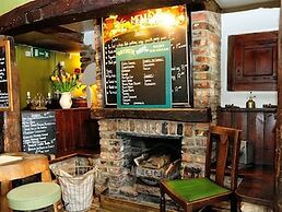 Castle Arms Inn