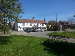 Castle Arms Inn