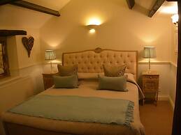 Castle Arms Inn