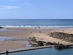 Dog Friendly Park 5 Miles From Bude 2 bed Caravan