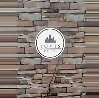 Jovis Hotel