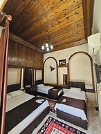 HANIMAĞA KONAĞI