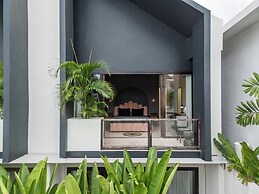 Liminal Palace Villa 3 by Betterplace