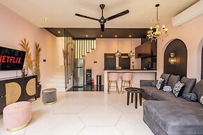 Liminal Palace Villa 3 by Betterplace