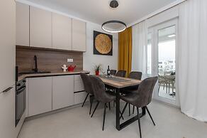 Apartments Mare B with pool
