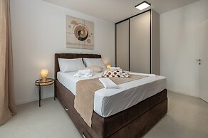 Apartments Mare B with pool