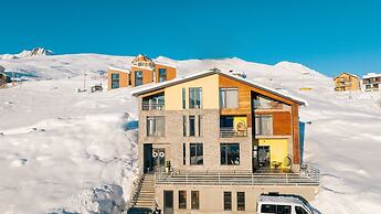 Dandelion Hotel Gudauri
