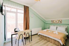 Dandelion Hotel Gudauri