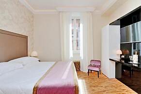 BQ HOUSE COLOSSEUM Luxury Rooms