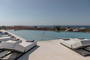Domes Novos Santorini, Autograph Collection