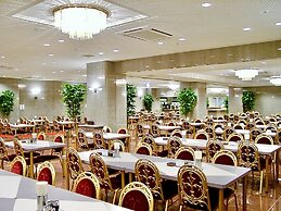 Yonago Universal Hotel