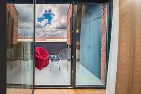 HB apartments Moedani