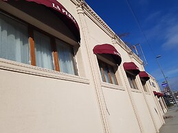 La Pearl Konaklama