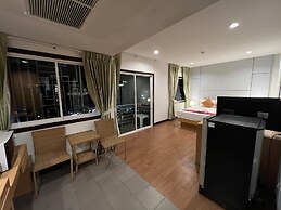 Zephyr Grand Hotel