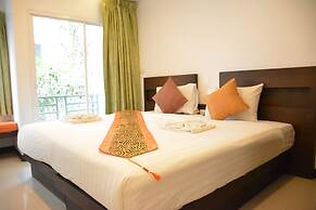 Zephyr Grand Hotel