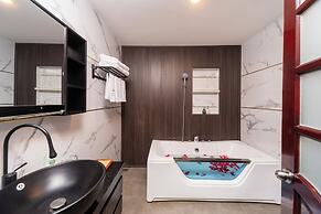 The Palms Hotel Phan Thiet
