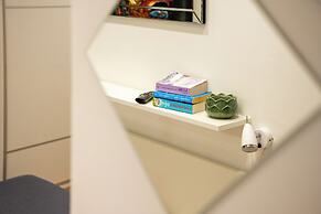 Luan Old Town apartment by DuHomes
