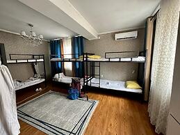 Hostel 4U