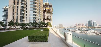 Aya - Beachfront Apartment With all Amenities and Pool