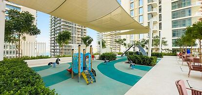 Aya - Beachfront Apartment With all Amenities and Pool