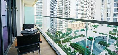 Aya - Beachfront Apartment With all Amenities and Pool