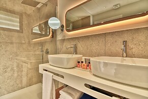 Relaxia Beverly Suites