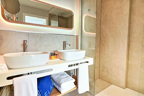Relaxia Beverly Suites