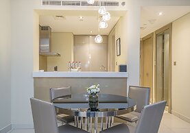 Tanin - Luxurious 2BR Apartment in DAMAC Paramount