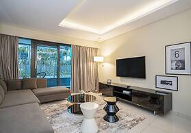 Tanin - Luxurious 2BR Apartment in DAMAC Paramount