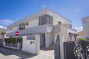 Torre Lapillo Apartment Sea View