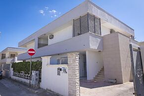Torre Lapillo Apartment Sea View