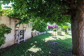 Villa Erika with private pool and garden