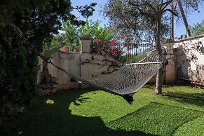 Villa Erika with private pool and garden