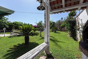 Villa Erika with private pool and garden