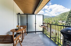 Separate Reality By Revelstoke Vacations