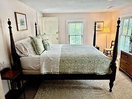 Inn at Oriental