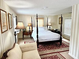 Inn at Oriental