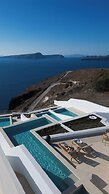 Omna Caldera Suites