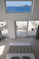 Omna Caldera Suites