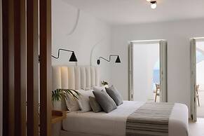 Omna Caldera Suites