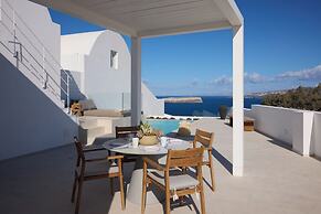 Omna Caldera Suites