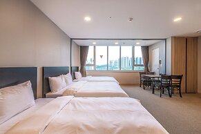 The Triny Urban Suites