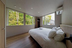 Chalet Infinity