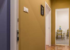 Ghiberti Apartments - Blue and Gold
