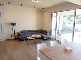 Pearl Nevelo Quality Villas