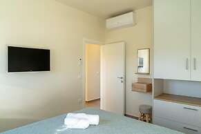 Saphire Nevelo Quality Villas