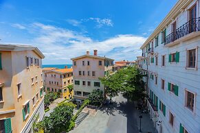 Sunset Bay Retreat Hotel