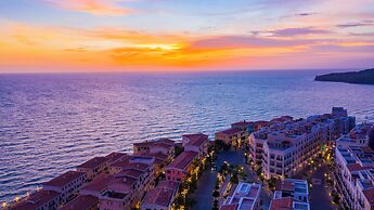 Sunset Bay Retreat Hotel