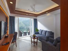 The Grand Cliff Resort Munnar